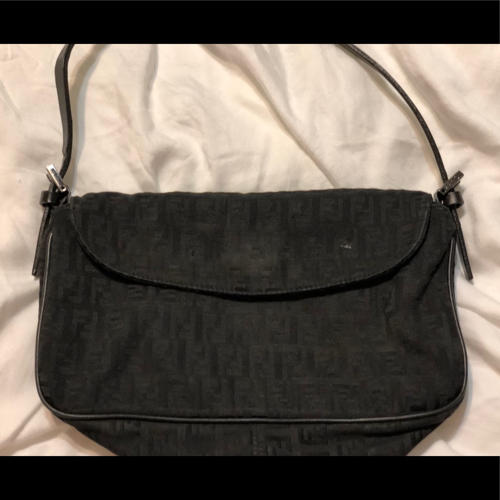 FENDI shoulder bag
